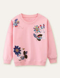 Sweatshirt met bloemenkonijn en vlinderapplicatie